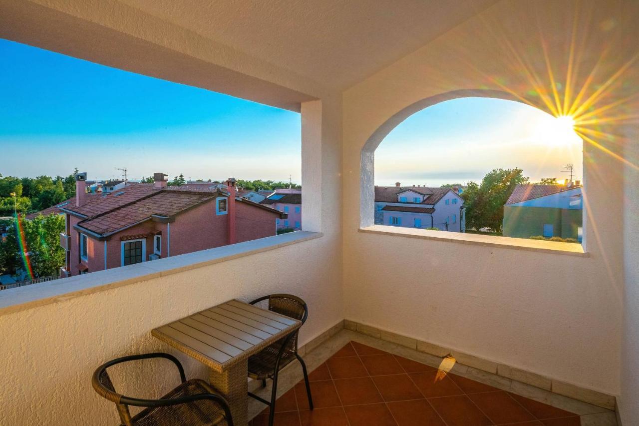 Villa Zorica Porec Exterior photo